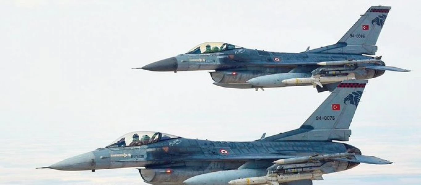 Τουρκικά μαχητικά πέταξαν πάνω από την Χίο - Μπαράζ υπερπτήσεων πάνω από ελληνικά νησιά